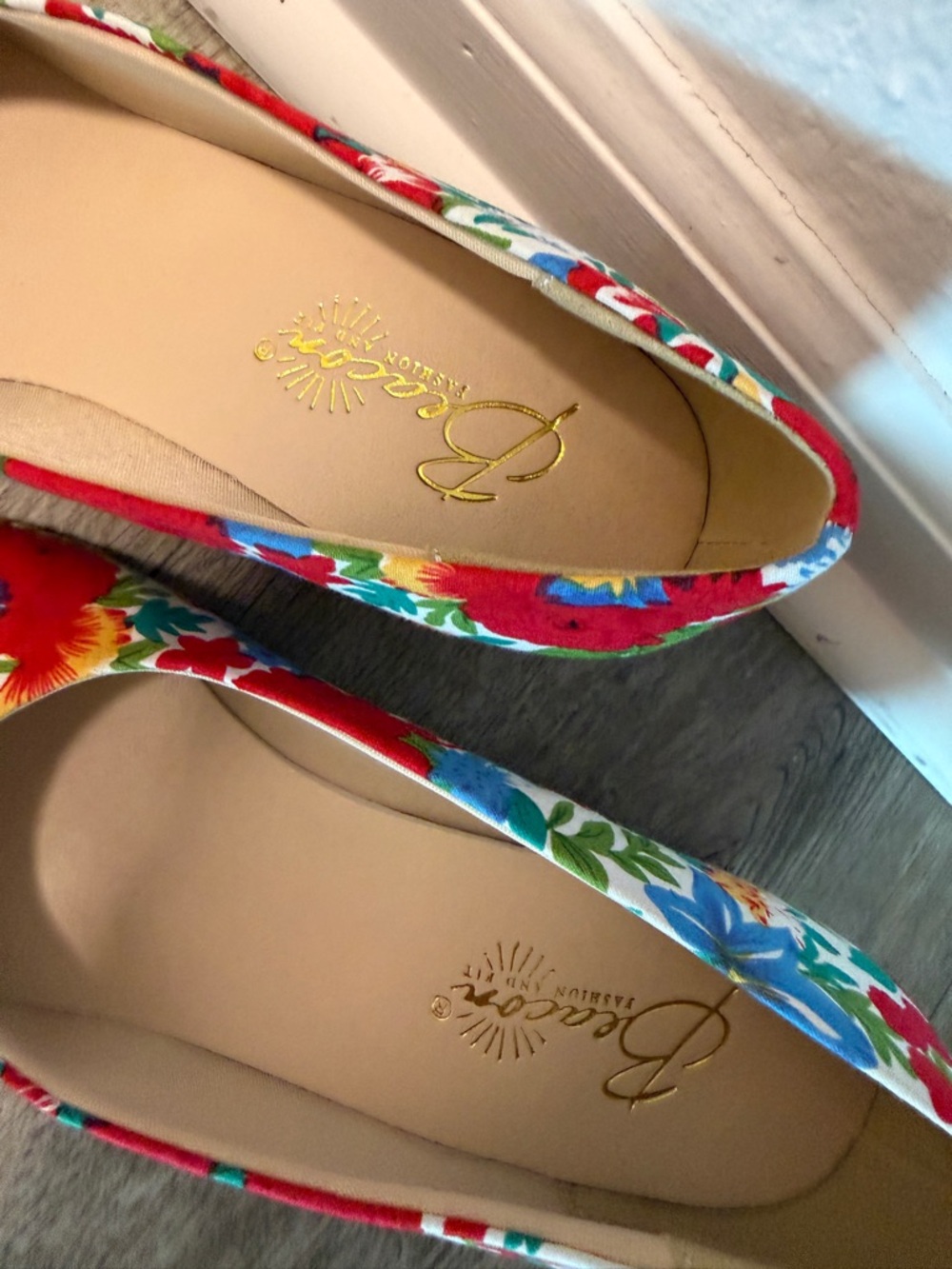 Floral Canvas heels - Red Multi - Picture 3 of 4